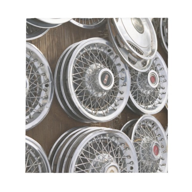 Bloc De Notas EE.UU., Nuevo México, Prewitt: Auto Hubcaps / Rt.  (Frente)