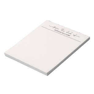 Bloc De Notas Elegante desde el escritorio de profesional beige