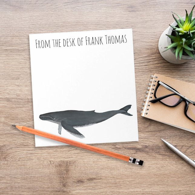 Bloc De Notas Escritorio Costero de Ballena Jorobada Personaliza (Personalized humpback whale desk stationery with coastal ocean theme design.)