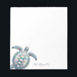 Bloc De Notas Estacionamiento personalizado de tortuga marina de<br><div class="desc">Elegante y costero, esta papelería personalizada presenta su nombre familiar o monograma en una tipografía escrita a mano con una acuarela ornamentada de arte de tortuga marina. Perfecto para bodas o notas de verano. Para ver más diseños de casa de oficina y regalos de tortugas marinas como esta visita www.zazzle.com/dotellabelle...</div>