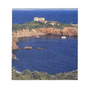 Bloc De Notas Europa, Francia, Theoule-sur-Mer. Un techo de teja