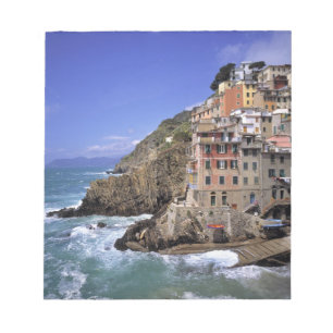 Bloc De Notas Europa, Italia, Riomaggiore. Riomaggiore está cons