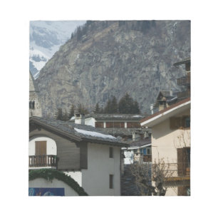 Bloc De Notas Europa, Italia, Valle d'Aosta, COURMAYEUR: Ciudad