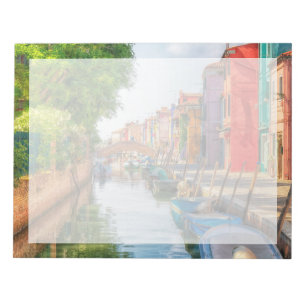 Bloc De Notas Explora el Encanto Vibrante de Burano