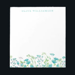 Bloc De Notas Flora de acuarela azul turquesa de bonito con nomb<br><div class="desc">Hermosa pintura acuarela de delicados florales en azul turquesa,  personalizada con tu nombre.</div>