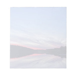 Bloc De Notas Hermoso atardecer salvaje sobre la foto del lago