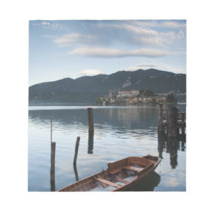 Bloc De Notas Italia, provincia de Novara, Orta San Giulio. Isol