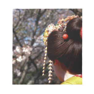 Bloc De Notas Japón, Kyoto. Vista trasera primer plano de la gei