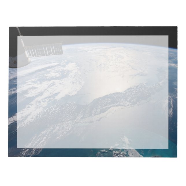 Bloc De Notas La Estación Espacial Internacional Sobre El Atlánt (Frente)