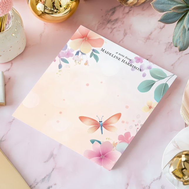 Bloc De Notas Libélula de jardín floral pastel con nombre person (Subido por el creador)