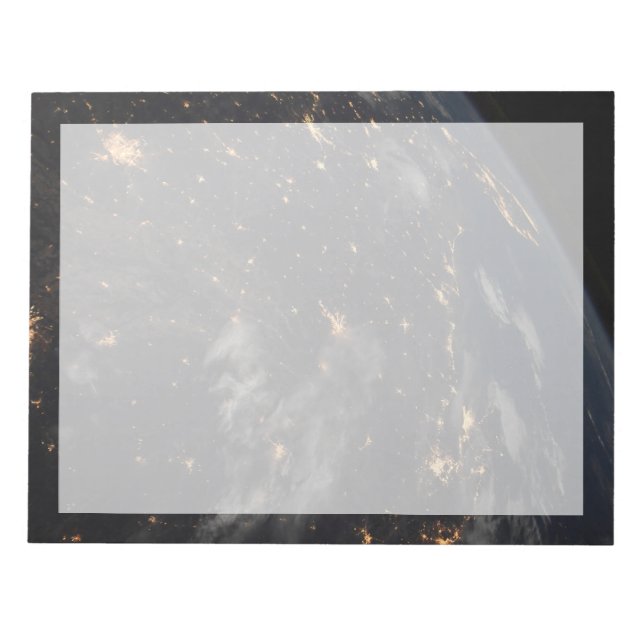 Bloc De Notas Luces De Noche En El Planeta Tierra (Frente)