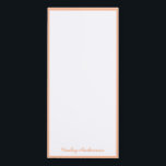 Bloc De Notas Magnético 2024 Color del año: Peach<br><div class="desc">Este bloc de notas personalizado presenta un borde de melocotón en el color del año 2024. Puede personalizar con un nombre.</div>