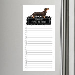 Bloc de notas magnético de la lista de compras de<br><div class="desc">Cosas adorables para buscar al perro Dachshund con un marco negro de pizarra personalizado con tu nombre.</div>