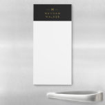 Bloc De Notas Magnético Monograma dorado negro | Elegante Minimalista mode<br><div class="desc">Un diseño simple y elegante de monograma personalizado en una tipografía minimalista moderna de oro sobre fondo negro. Las iniciales y el nombre del monograma se pueden personalizar fácilmente junto con la línea de funciones para hacer un diseño tan único como usted. El regalo o accesorio perfecto para cualquier ocasión....</div>
