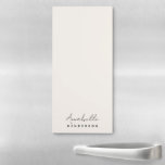 Bloc De Notas Magnético Monograma Neutral | Moderno estilo Minimalista<br><div class="desc">Un diseño de monograma personalizado sencillo y elegante con una tipografía de escritura manuscrita minimalista moderna, emparejada con una tipografía de bloques en negro sobre un fondo de crema de marfil natural. El nombre del monograma se puede personalizar fácilmente para hacer un diseño tan único como usted! El regalo o...</div>