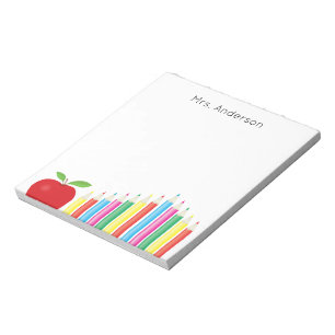 Bloc De Notas Manzana Roja y Lápices de Colores Profesor