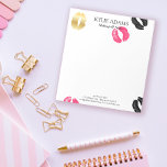 Bloc De Notas Marcas de lápiz labial | Nombre personalizado negr<br><div class="desc">Moda personalizada con marcas de lápiz labial en rosa,  negro y oro. Personalizar con su nombre,  título e información de contacto.</div>