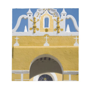 Bloc De Notas México, Yucatán, Izamal. El Convento Franciscano