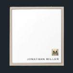 Bloc De Notas Monograma de oro de línea Beige personalizada<br><div class="desc">Eleva tu colección de papelería con este bloc de notas personalizado con un monograma de oro metálico cepillado inicial y tu nombre en tipografía clásica de bloques. El diseño está enmarcado en una sofisticada impresión de ropa de cama beige, lo que lo convierte en el accesorio perfecto para cualquier espacio...</div>