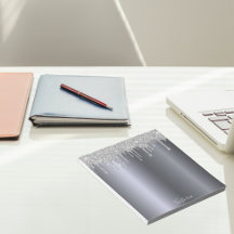 Nombre con gotas de purpurina plateada