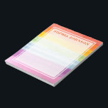 Bloc De Notas Notas del arco iris<br><div class="desc">Talla de personalizable divertida con fondo de arcoiris acuarela.</div>