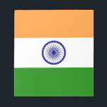 Bloc De Notas Notepad con bandera de la India<br><div class="desc">¡Mantén tus pensamientos organizados con estilo con nuestra vibrante pancarta con la bandera de la India! Este llamativo bloc de notas es perfecto para anotar notas, ideas o recordatorios mientras muestra tu orgullo en la cultura india. El diseño audaz muestra de manera prominente los colores de la bandera india, lo...</div>