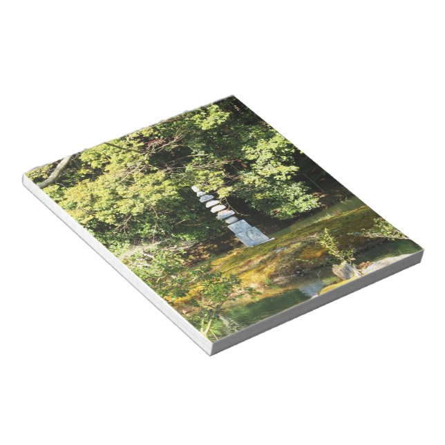 Bloc De Notas Pagoda de serpientes blancas / Hakuja No Tsuka (Lado Derecho)