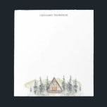 Bloc de notas personalizado de la cabina de color<br><div class="desc">El Notepad personalizado de la cabina Watercolor Cabin cuenta con un ilustracion acuático de una cabaña con marco A,  montañas verdes y pinos. Personaliza con tu nombre.</div>