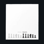 Bloc De Notas Pieza de ajedrez personalizada Blanco negro<br><div class="desc">Billete de ajedrez clásico blanco y negro para los amantes del ajedrez,  con figuras de ajedrez en un patrón geométrico. Diseño moderno de piezas de ajedrez</div>