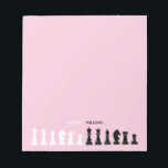 Bloc De Notas Pieza de ajedrez personalizada rosa<br><div class="desc">Billete de ajedrez clásico blanco y negro para los amantes del ajedrez,  con figuras de ajedrez en un patrón geométrico. Diseño moderno de piezas de ajedrez</div>