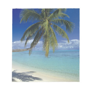 Bloc De Notas Playa Matira en la isla de Bora Bora, Sociedad
