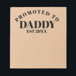 Bloc De Notas Promocionado a papi único regalo sorpresa para pap<br><div class="desc">Promovido a Papi Noticiero de regalo único de papá todo el texto puede ser editado para personalizar como quieras!</div>