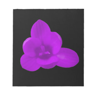 Bloc de notas púrpura de flor crocus