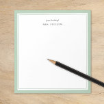 Bloc De Notas Regalo del profesor de monograma Minimalista verde<br><div class="desc">Diseño moderno de borde minimalista en una variedad de colores de tendencia. Personalízalo con tu nombre monograma u otro texto personalizado. Utilice las herramientas de diseño para elegir sus propias fuentes y colores de fondo. Una idea de regalo sencilla y discreta para profesores o papelería personal para todo aquel que...</div>
