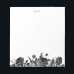 Bloc De Notas Rosas de color de agua negro Floral Garland person<br><div class="desc">Personalizable de bolígrafo floral con ilustraciones acuarelas de rosas negros y follaje. Este moderno y rústico bloc de notas floral será perfecto como regalo personalizado. Personalice agregando un nombre o una frase corta.</div>