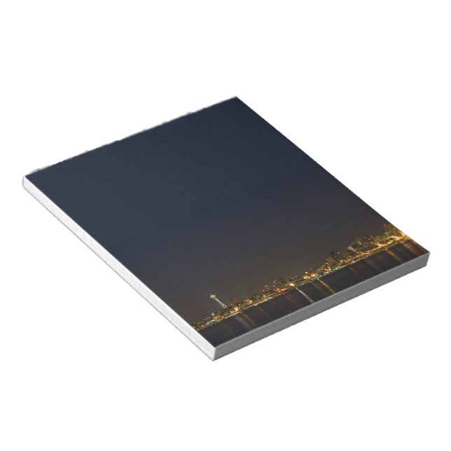 Bloc De Notas Skyline Seattle de noche (Lado Derecho)