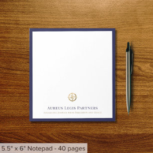 Bloc de notas sofisticado con logotipo de brújula