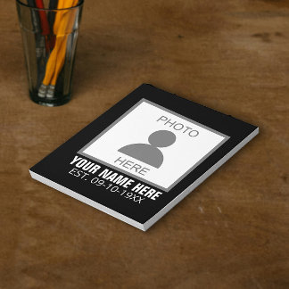 Bloc De Notas Su foto aquí Nombre y edad