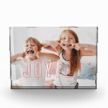 Bloque de fotos alegre de Red Outlines<br><div class="desc">¡Una manera única de mostrar tus keepsakes favoritos! Personaliza con tu foto,  nombres y fecha.</div>