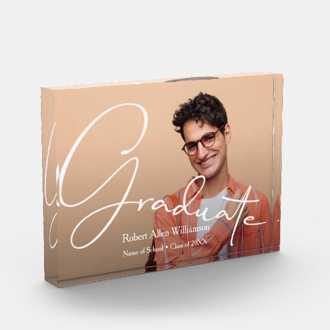 Bloque de fotos de graduados de guiones modernos (Izquierda)