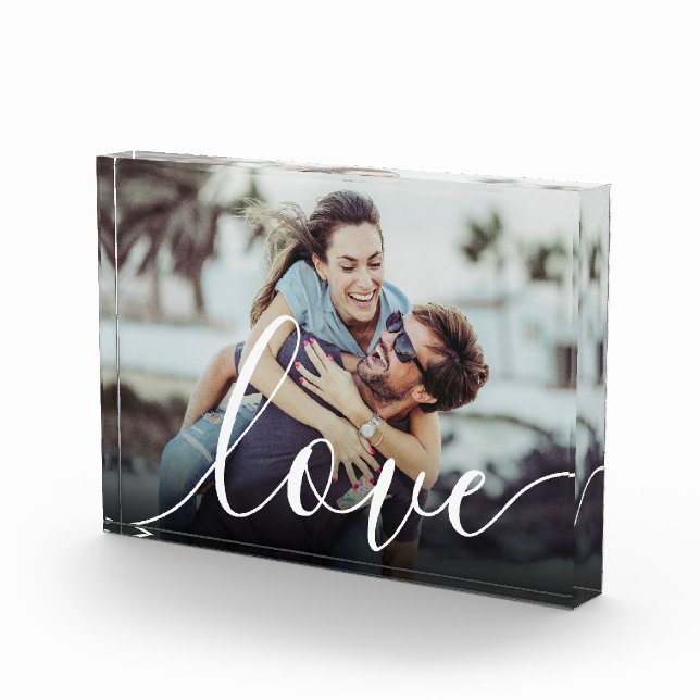 Bloque de fotos de pareja de amor con letra modern (Derecha)