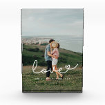 Bloque Para Fotos Amor lindo guión caprichoso pareja<br><div class="desc">Muestre sus fotos de boda favoritas con este bloque de fotos moderno,  con la palabra Amor en un hermoso texto superpuesto. Puede cambiar fácilmente el color y el tamaño del texto para que se ajuste a su imagen.</div>