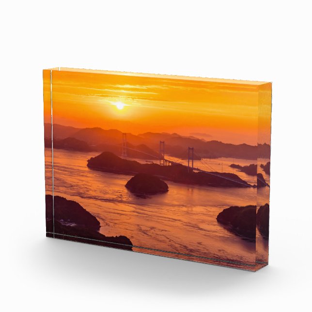 Bloque Para Fotos Atardecer de niebla en el puente Kurushima Kaikyo  (Derecha)