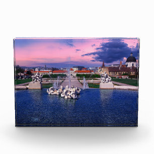 Bloque Para Fotos Atardecer sobre una fuente en Viena