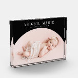 Bloque Para Fotos Black Arch Baby Photo Keepsake<br><div class="desc">Bloqueo moderno y mínimo de fotos de recién nacidos con un gran marco en arco negro para la foto de su bebé con información de estadísticas de nacimiento. Funciona mejor con una foto horizontal.</div>