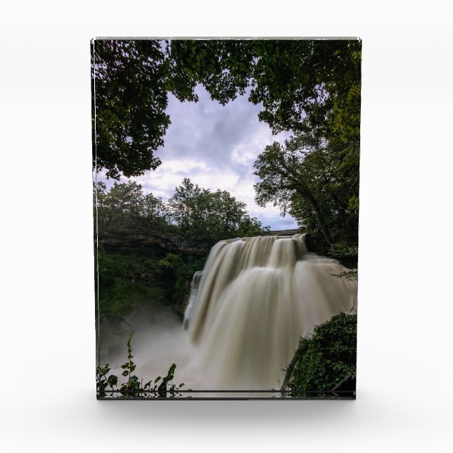 Bloque Para Fotos Brandywine Falls ruge en una mañana de primavera (Anverso)