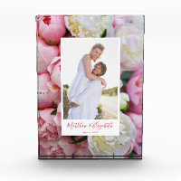 Compromiso con Personalizados florales de Peonies