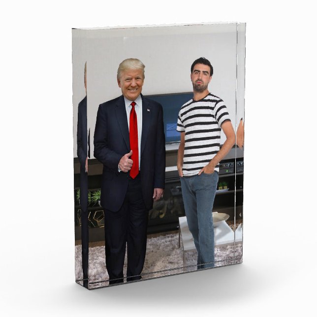 Bloque Para Fotos Conoció al presidente Donald Trump| Agregar la fot (Izquierda)