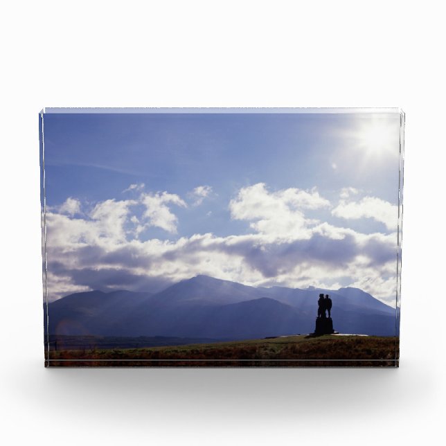 Bloque Para Fotos El Monumento Commando Escocia (Anverso)