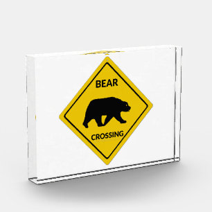 Bloque Para Fotos El oso de SlipperyJoe cruzando la silueta del oso